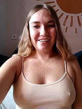 KisaVixen online show from October 9, 2025, 8:34 am