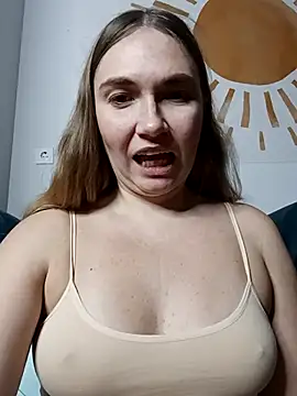 KisaVixen online show from November 8, 2025, 5:01 pm