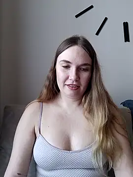 KisaVixen online show from March 12, 2026, 1:28 pm