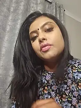 Indian GlowingMiax online show from November 25, 2025, 2:44 am