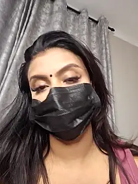 Indian GlowingMiax online show from March 24, 2026, 6:13 pm