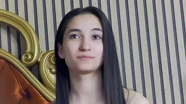 Snapshot of CarolinaBlair chatting on May 7, 2026, 6:30 am CarolinaBlair online show from May 7, 2026, 6:30 am