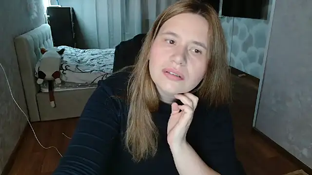 Snapshot of AdelinaLawson chatting on May 15, 2026, 5:25 am AdelinaLawson online show from May 15, 2026, 5:25 am