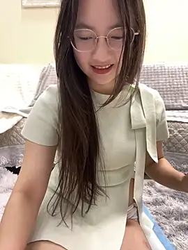 laowumeimei online show from October 1, 2025, 3:18 pm