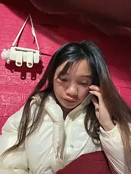 beobeo 2xx online show from December 5, 2025, 4:10 am