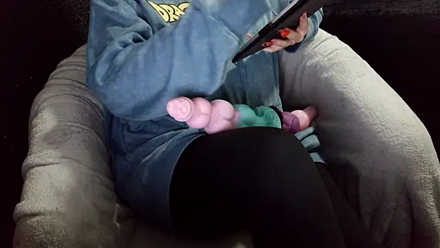 fetishslut4u online show from September 23, 2025, 5:43 am