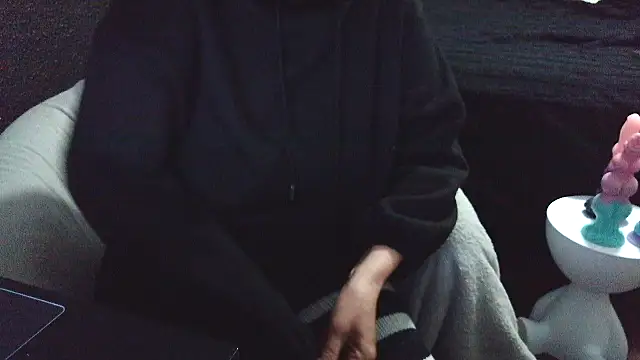 fetishslut4u online show from October 15, 2025, 12:38 pm