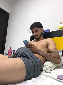 Snapshot of Nas-z09 chatting on September 12, 2025, 4:12 am Nas-z09 online show from September 12, 2025, 4:12 am