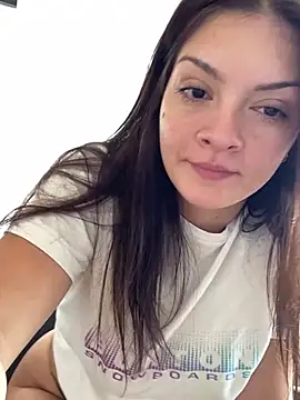 Snapshot of Danielaeliana chatting on April 22, 2026, 1:12 pm Danielaeliana online show from April 22, 2026, 1:12 pm