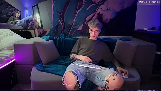 davesinner online show from June 5, 2026, 11:43 pm