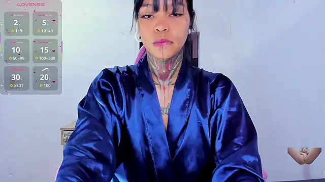 Snapshot of AikoKimura chatting on October 15, 2025, 2:50 pm AikoKimura online show from October 15, 2025, 2:50 pm