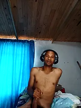 Big10387 online show from October 24, 2025, 2:24 pm