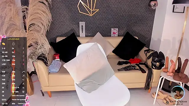 Katia fire online show from September 28, 2025, 5:13 am