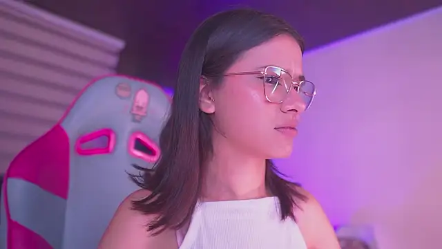 Snapshot of Lana_Dreams_ chatting on February 3, 2026, 1:15 am Lana Dreams online show from February 3, 2026, 1:15 am