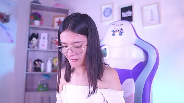 Snapshot of Lana_Dreams_ chatting on February 12, 2026, 1:22 am Lana Dreams online show from February 12, 2026, 1:22 am