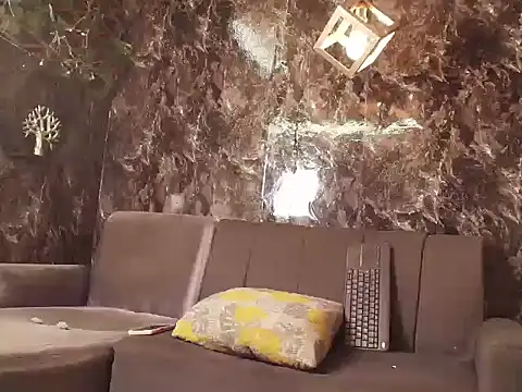 nicolai drake online show from November 15, 2025, 3:37 am