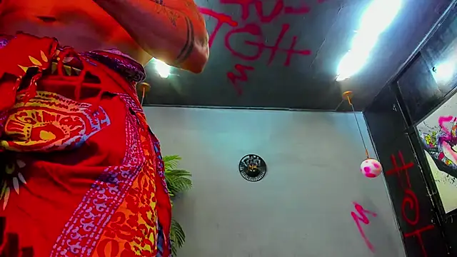 dennis cox1 online show from September 15, 2025, 10:43 pm