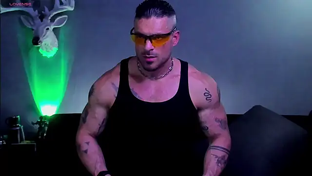 dennis cox1 online show from February 10, 2026, 1:10 am