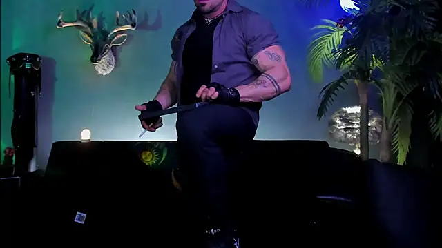 dennis cox1 online show from March 23, 2026, 1:31 am