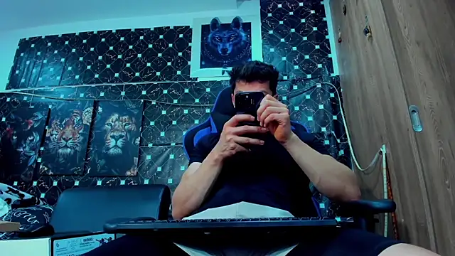 javiersexymann online show from October 10, 2025, 9:36 pm