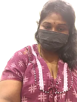 Snapshot of chaitara-reddy chatting on May 11, 2026, 4:04 pm chaitara-reddy online show from May 11, 2026, 4:04 pm