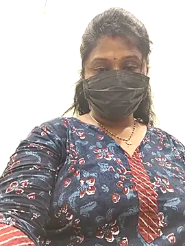 Snapshot of chaitara-reddy chatting on May 20, 2026, 7:25 am chaitara-reddy online show from May 20, 2026, 7:25 am