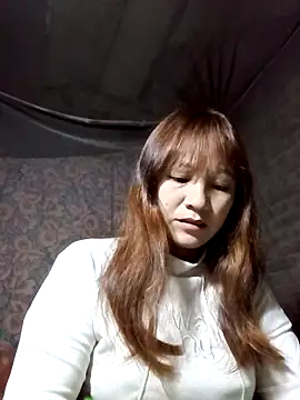 Snapshot of Mini3333 chatting on February 6, 2026, 10:24 pm Mini3333 online show from February 6, 2026, 10:24 pm