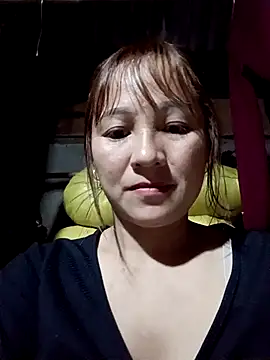 Snapshot of Mini3333 chatting on February 14, 2026, 12:02 pm Mini3333 online show from February 14, 2026, 12:02 pm