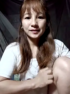 Snapshot of Mini3333 chatting on February 25, 2026, 5:11 pm Mini3333 online show from February 25, 2026, 5:11 pm