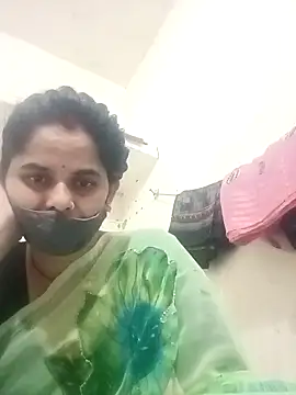 JULEE-740 online show from October 30, 2025, 7:10 am