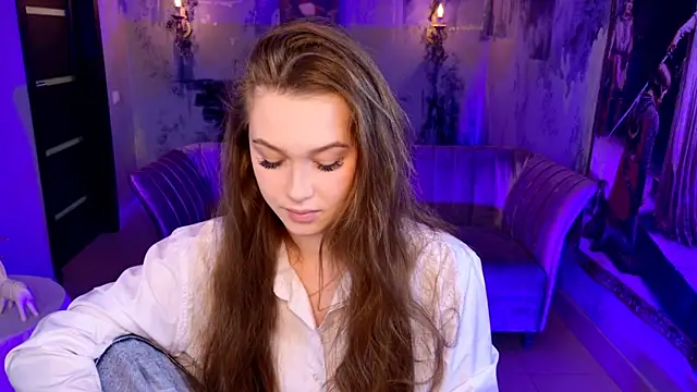 ArielSykes online show from October 4, 2025, 6:06 pm