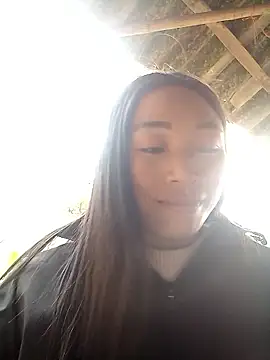 lucybaby00 online show from January 9, 2026, 9:23 am