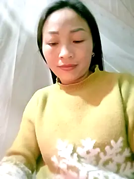 lucybaby00 online show from February 9, 2026, 3:54 am