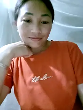 lucybaby00 online show from March 26, 2026, 11:16 am