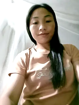 Snapshot of lucybaby00 chatting on May 6, 2026, 10:59 pm lucybaby00 online show from May 6, 2026, 10:59 pm
