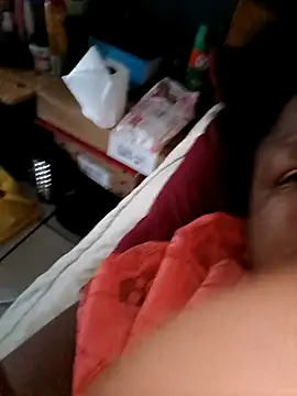 Snapshot of BustyImmi chatting on February 12, 2026, 9:26 am BustyImmi online show from February 12, 2026, 9:26 am