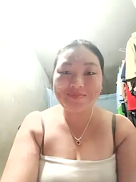 phunphun online show from October 3, 2025, 2:03 pm