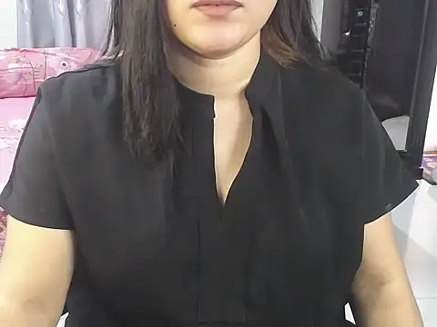 Ridiha Pari online show from February 18, 2026, 4:52 am