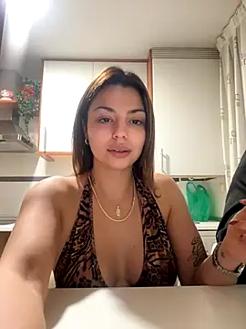 NoeliaGarcia17 online show from November 20, 2025, 11:15 pm