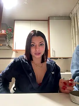 NoeliaGarcia17 online show from January 12, 2026, 11:43 pm