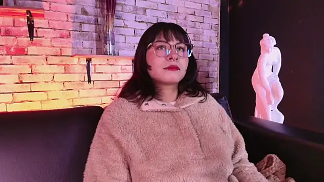 Snapshot of kitty_malach chatting on February 11, 2026, 3:00 am kitty malach online show from February 11, 2026, 3:00 am