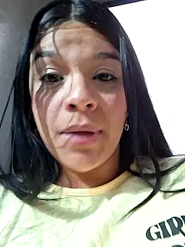 Eiimy pretty online show from September 12, 2025, 8:09 pm