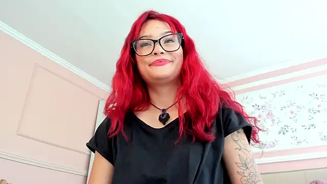 Snapshot of mae_lyra chatting on May 19, 2026, 4:57 pm mae lyra online show from May 19, 2026, 4:57 pm