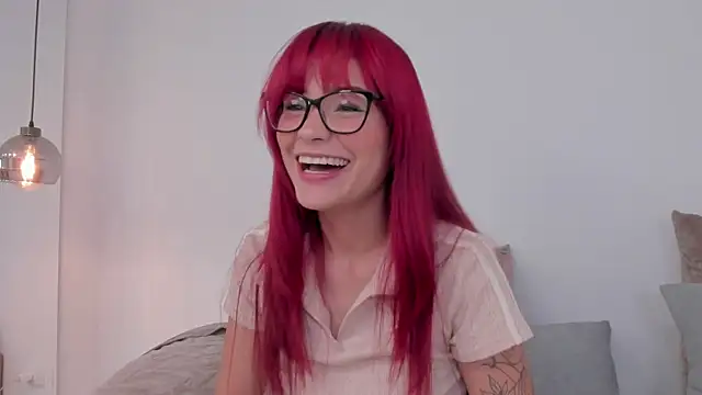 mae lyra online show from July 11, 2026, 12:08 pm
