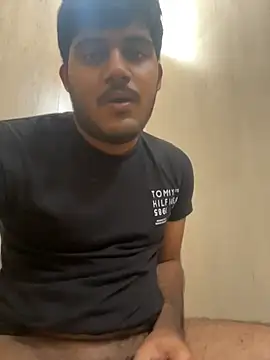 hotboy hyd1 online show from May 28, 2026, 9:28 am