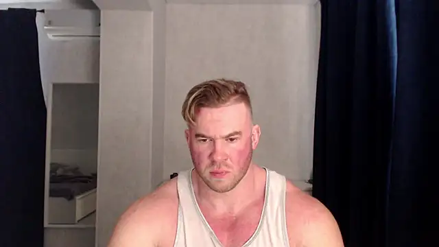 Snapshot of ThorHemsworthRU chatting on January 17, 2025, 11:38 am ThorHemsworthRU online show from January 17, 2025, 11:38 am