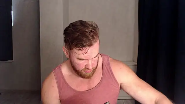 Snapshot of ThorHemsworthRU chatting on November 13, 2025, 5:39 am ThorHemsworthRU online show from November 13, 2025, 5:39 am