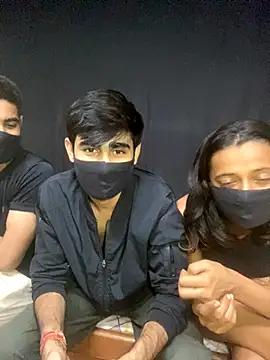 Joy Love Roxie online show from October 29, 2025, 6:31 pm