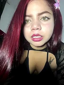 Snapshot of kris_eph chatting on December 2, 2025, 1:44 am kris eph online show from December 2, 2025, 1:44 am