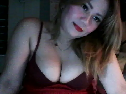 Snapshot of Miss_Heart chatting on September 17, 2025, 10:00 pm Miss Heart online show from September 17, 2025, 10:00 pm